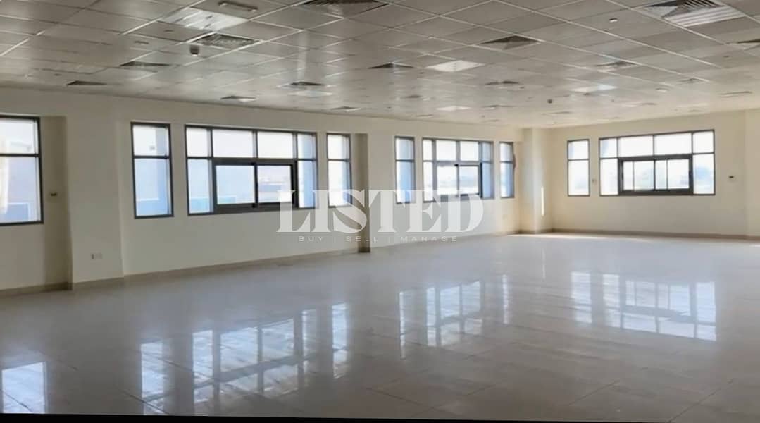 مکتب في الظيت الجنوبي،الظيت 95000 درهم - 11861742 مکتب في الظيت الجنوبي،الظيت 95000 درهم - 11861742