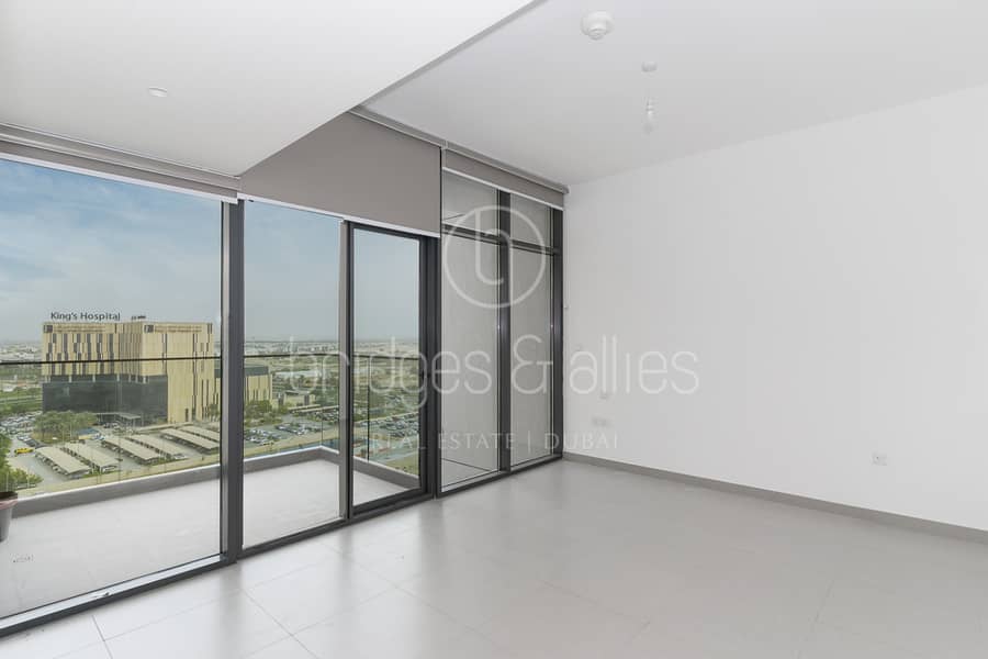 STUDIO | POOL VIEW | 400 SQFT | READY TO MOVE IN STUDIO | POOL VIEW | 400 SQFT | READY TO MOVE IN