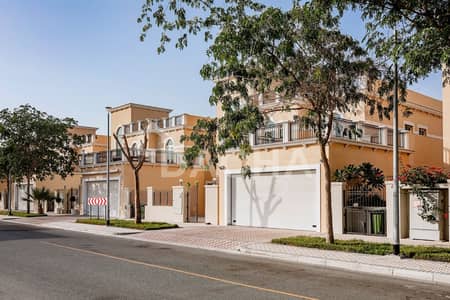 4 Bedroom Villa for Sale in Jumeirah Park, Dubai - Viewing Within One Hour | Brand New | A Must-See