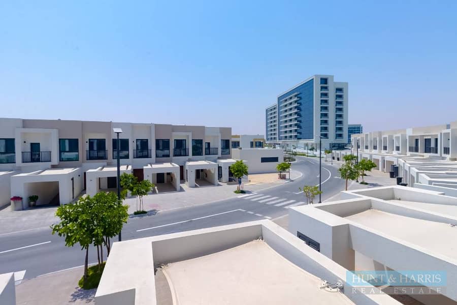位于阿拉伯港,马贝拉别墅二期 2 卧室的联排别墅 140000 AED - 11862506 位于阿拉伯港,马贝拉别墅二期 2 卧室的联排别墅 140000 AED - 11862506