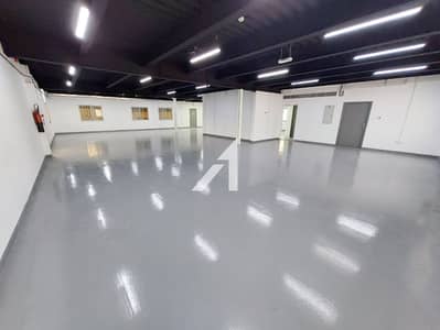 Warehouse for Rent in Umm Ramool, Dubai - 3-Part Warehouse| 2 Loading Docks | Fitted Offices
