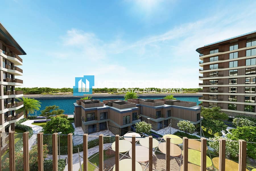 1BR w/ Balcony| Partial Canal View| Top Amenities 1BR w/ Balcony| Partial Canal View| Top Amenities