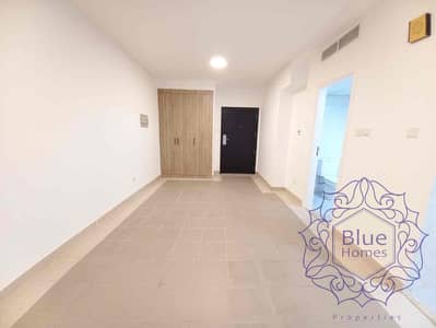 Studio for Rent in Bur Dubai, Dubai - 9152400b-cf91-4ac6-b2e5-f0f8e4161104. jpg