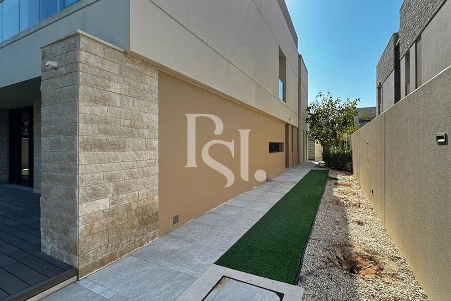 13 5BRM-Villa-Unit-SP2C-12-VI59993-Hidd-Al-Saadiyat-Abu-Dhabi-UAE (15). jpg