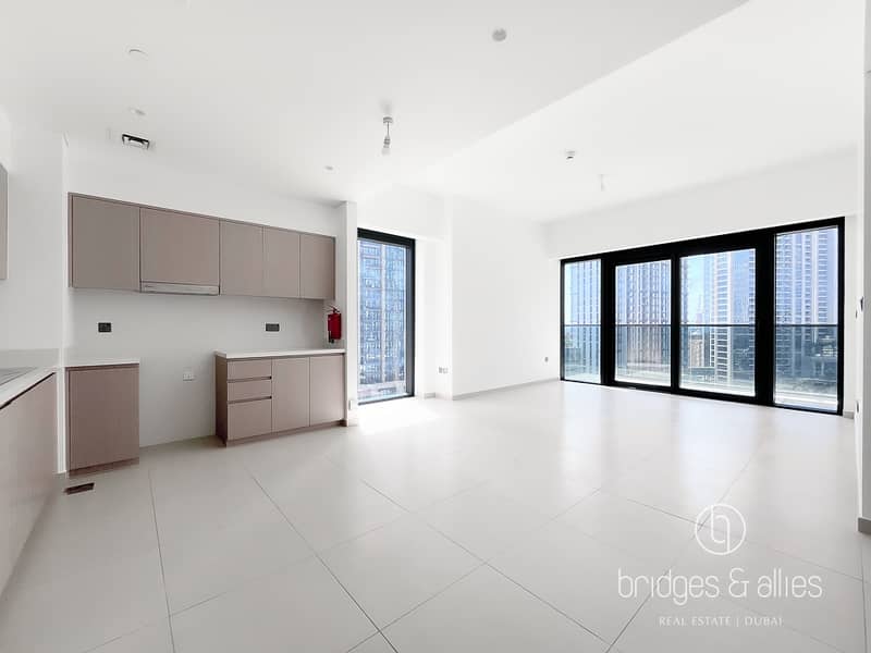 READY UNIT | NEW IN MARKET | BRIGHT AND SPACIOUS READY UNIT | NEW IN MARKET | BRIGHT AND SPACIOUS