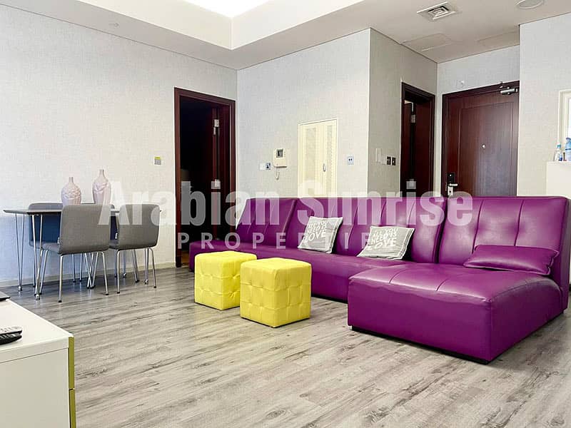 6 Hydra-Avenue-Towers-C4-1106-1BR-Living-1. jpg