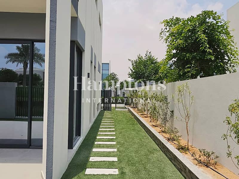 Big Layout | Close To Amenities | Vacant