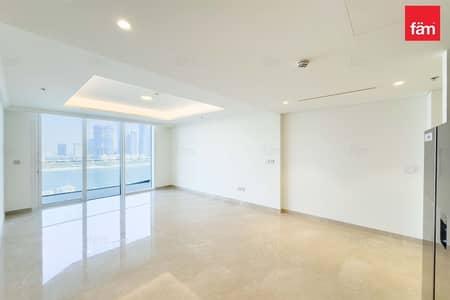 1 Bedroom Flat for Rent in Dubai Harbour, Dubai - Private Beach Access | Full Marina Views | New