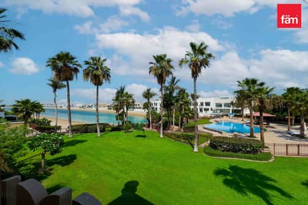 4 Bedroom Villa for Sale in Palm Jumeirah, Dubai - 4BR Villa | Sea View | Corner | Vacant on Transfer