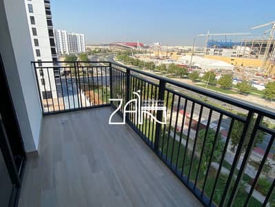 3 Bedroom Flat for Sale in Yas Island, Abu Dhabi - Expansive 3BR Featuring Ferrari and Sea World View