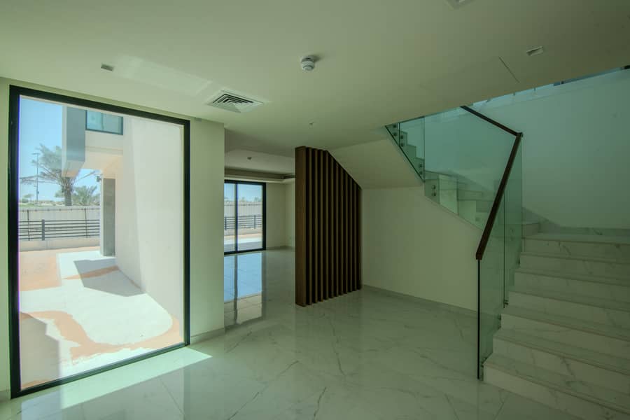 4 SC107736-HDR. jpg
