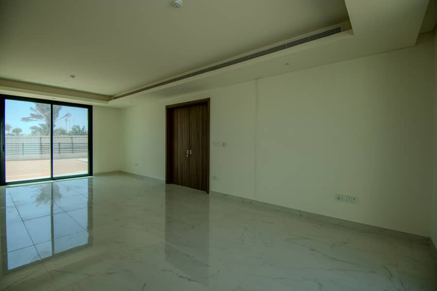 6 SC107835-HDR. jpg