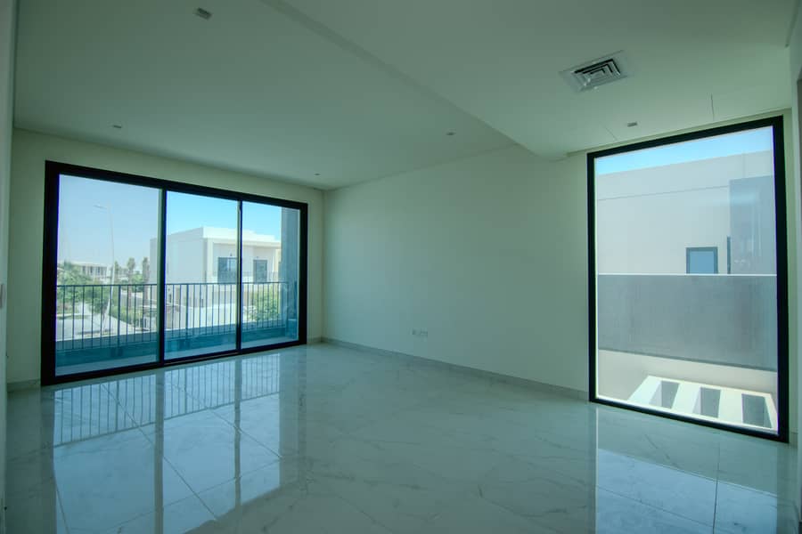 7 SC107901-HDR. jpg