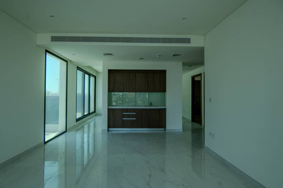 10 SC107904-HDR. jpg