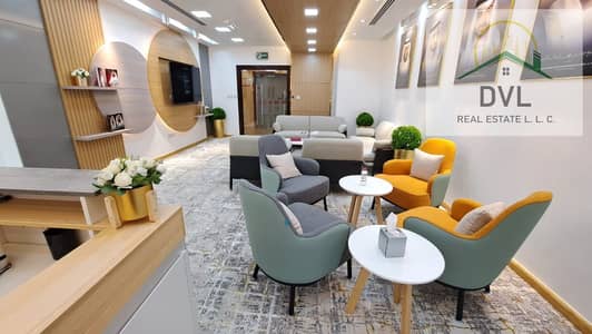 مکتب  للايجار في ديرة، دبي - Reception - Business Village. jpg