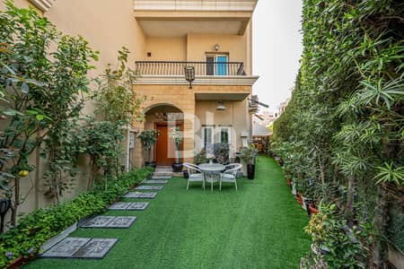 5 Bedroom Townhouse for Sale in Jumeirah Village Circle (JVC), Dubai - Corner Unit | Fully Upgraded | Huge Kitchen