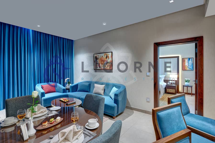 2 1+BR+-+Living+Area. jpg
