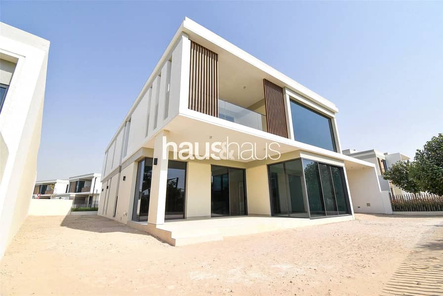 Fully Upgraded | PV Villa | View Today Fully Upgraded | PV Villa | View Today