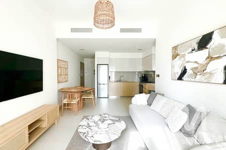 1 Bedroom Flat for Rent in Downtown Dubai, Dubai - Upgraded 1 BR | Fully Furnished |  Brand new