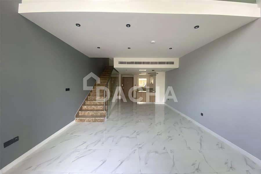 Vacant | Back and Front Yard | Negotiable Vacant | Back and Front Yard | Negotiable