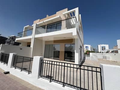 4 Bedroom Townhouse for Rent in DAMAC Hills, Dubai - Brand New | Large Plot | Park Facing | Vacant