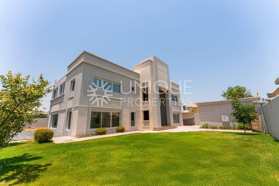 Expansive Interior | Large Plot | GCC Only
