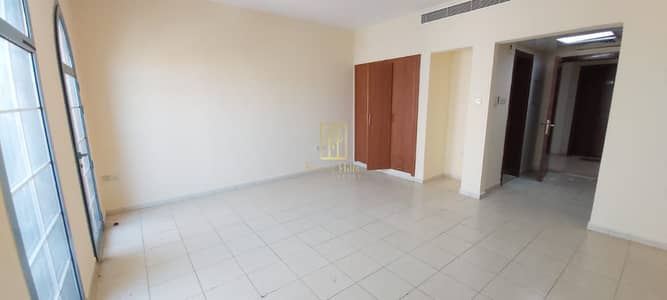 Studio for Sale in International City, Dubai - IMG-20250609-WA0121. jpg