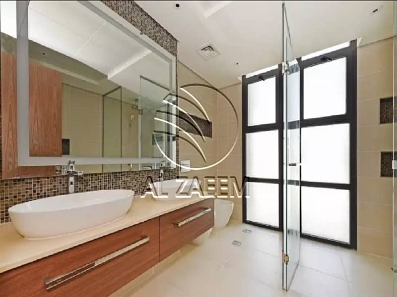 7 4 Bedroom Villa West Yas (14). jpg