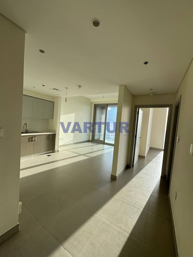 3 Hall of Living Room & Bedroom. jpg