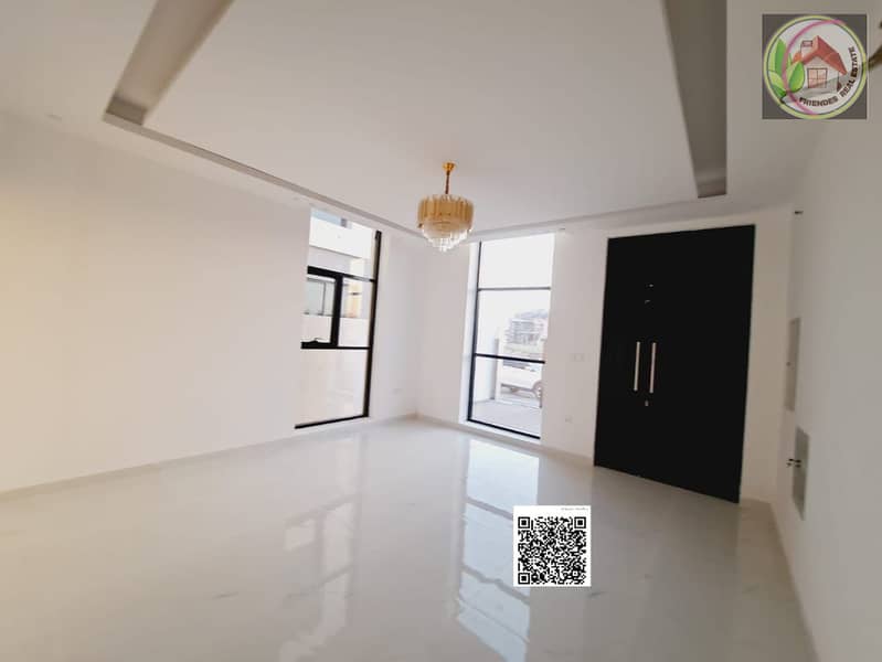 4 6c476ed9-22ae-412b-b791-879275e6ec45. jpg