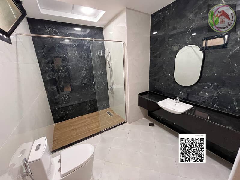 9 05ae4419-2d22-40cc-9a1b-1fc5382cc7b1. jpg