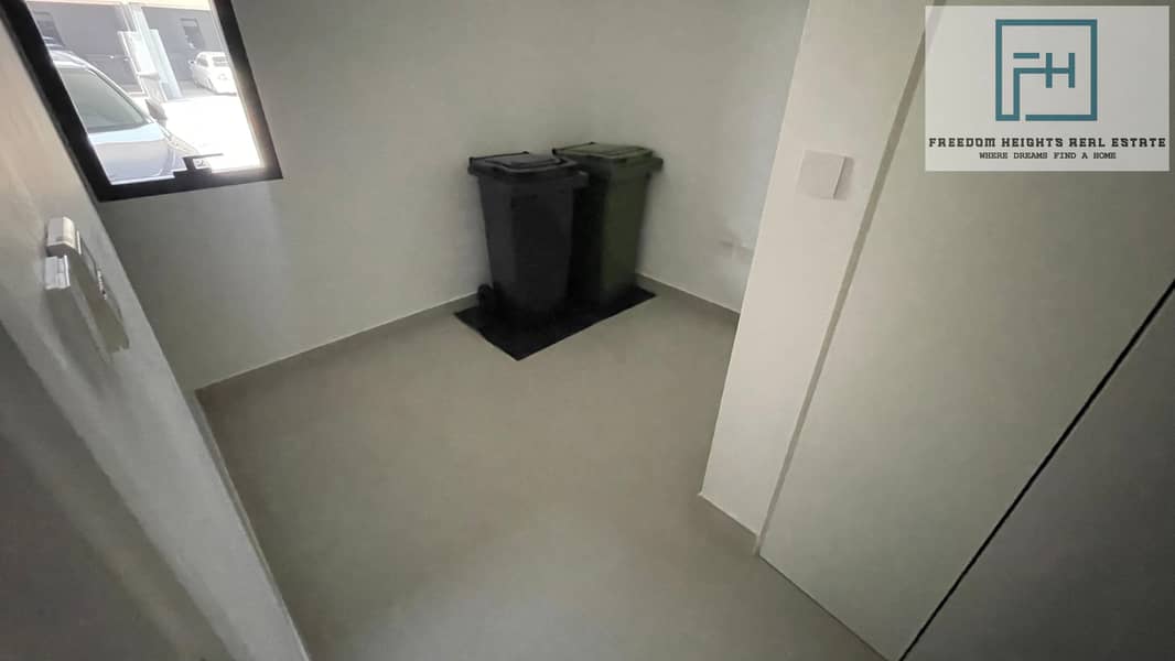 4 1000274957. jpg