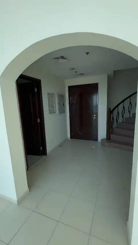 16 WhatsApp Image 2025-04-08 at 12.32. 21 PM. jpeg