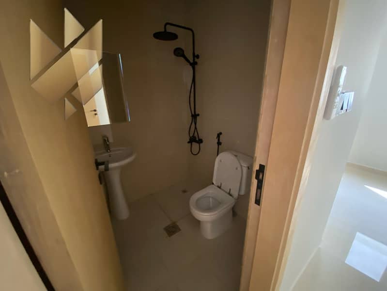 21 IMG-20250215-WA0026. jpg