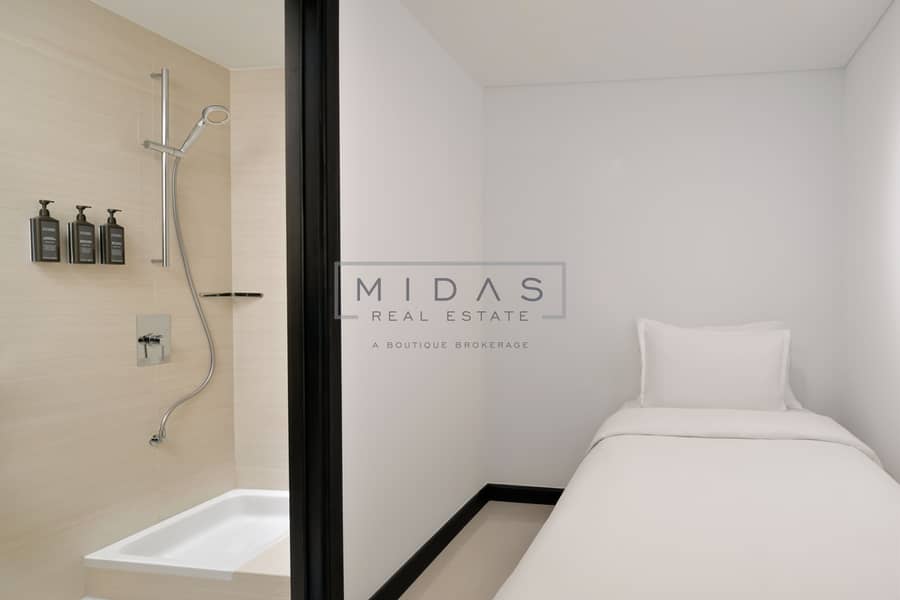 4 Three-Bedroom Apartment - Maid_s Room. JPG