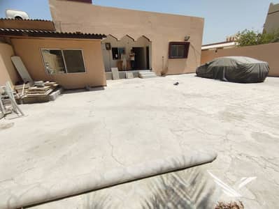 4 Bedroom Villa for Rent in Al Sabkha, Sharjah - IMG_20250605_130211. jpg
