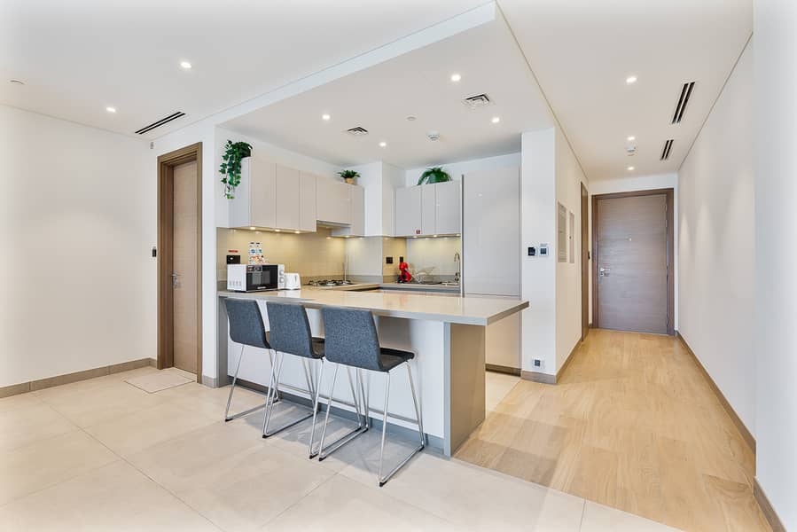 3 Dining Area (9). jpeg