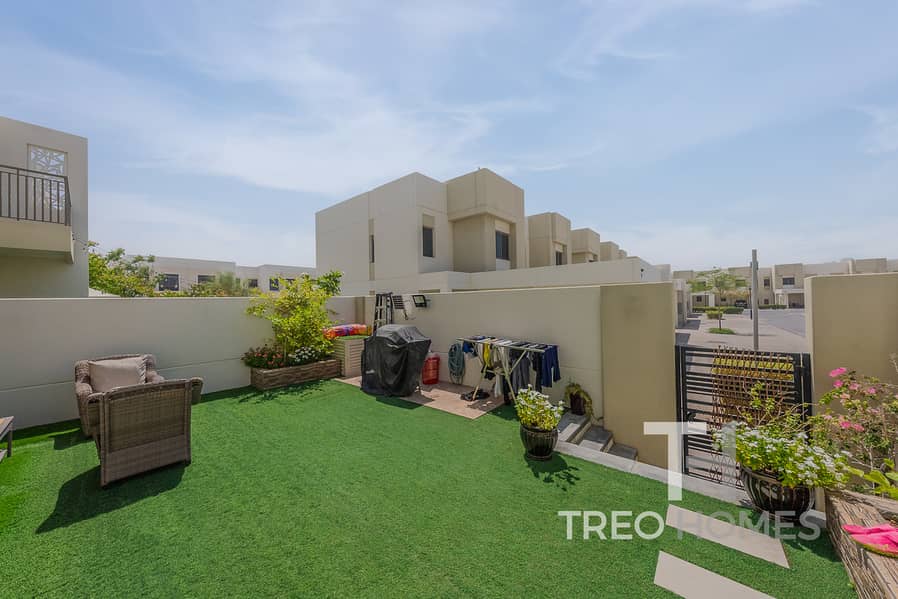 位于城市广场,努尔联排别墅 4 卧室的联排别墅 3300000 AED - 11872181 位于城市广场,努尔联排别墅 4 卧室的联排别墅 3300000 AED - 11872181
