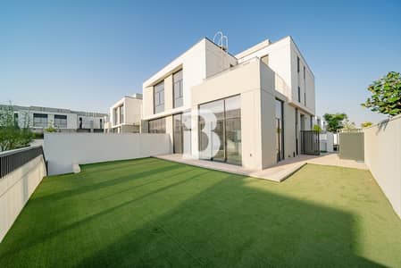 4 Bedroom Townhouse for Sale in Al Furjan, Dubai - Corner Luxury | Modern Living| Vastu