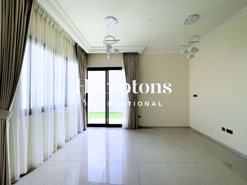 Single Row | Desert View | Huge Plot