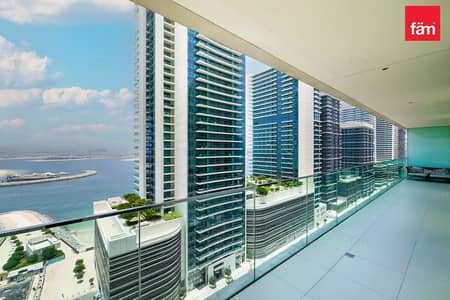 2 Bedroom Flat for Rent in Dubai Harbour, Dubai - Corner Unit | Large Balcony | Dual Views