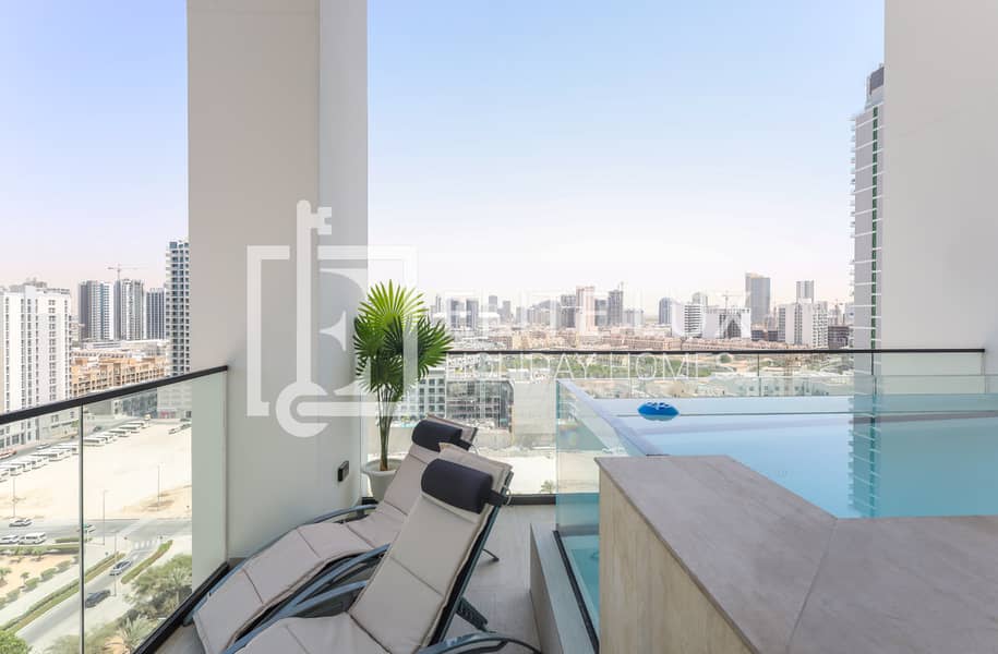 10 Balcony 7-min. jpg