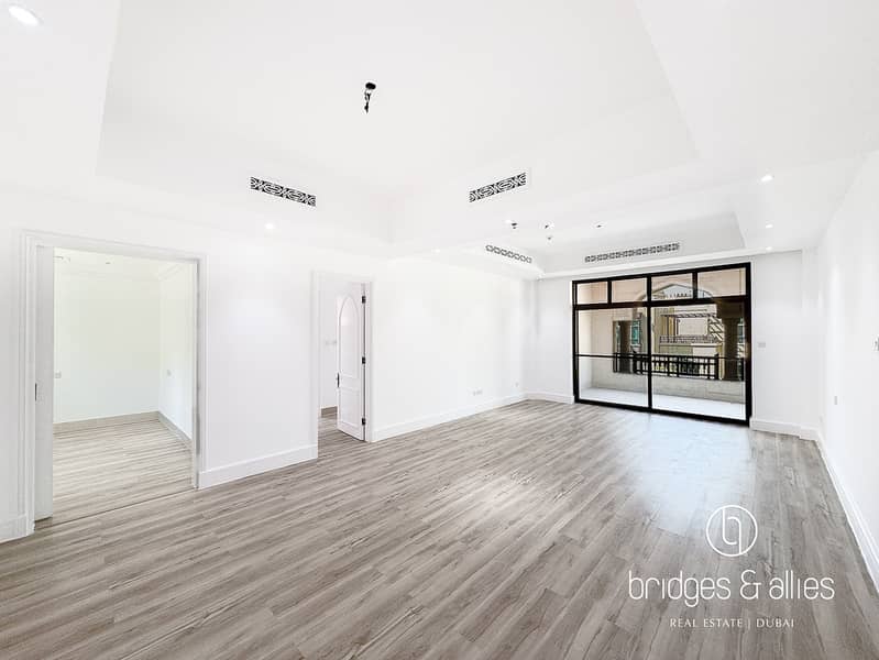 COMMUNITY POOL VIEW | WELL MAINTAINED | WITH MAIDS COMMUNITY POOL VIEW | WELL MAINTAINED | WITH MAIDS