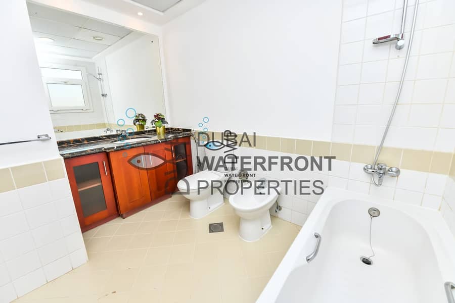17 2 Bedroom Villa with private garden | Newly refurbished Full 5* Maintenance Package inclusive in Rent!