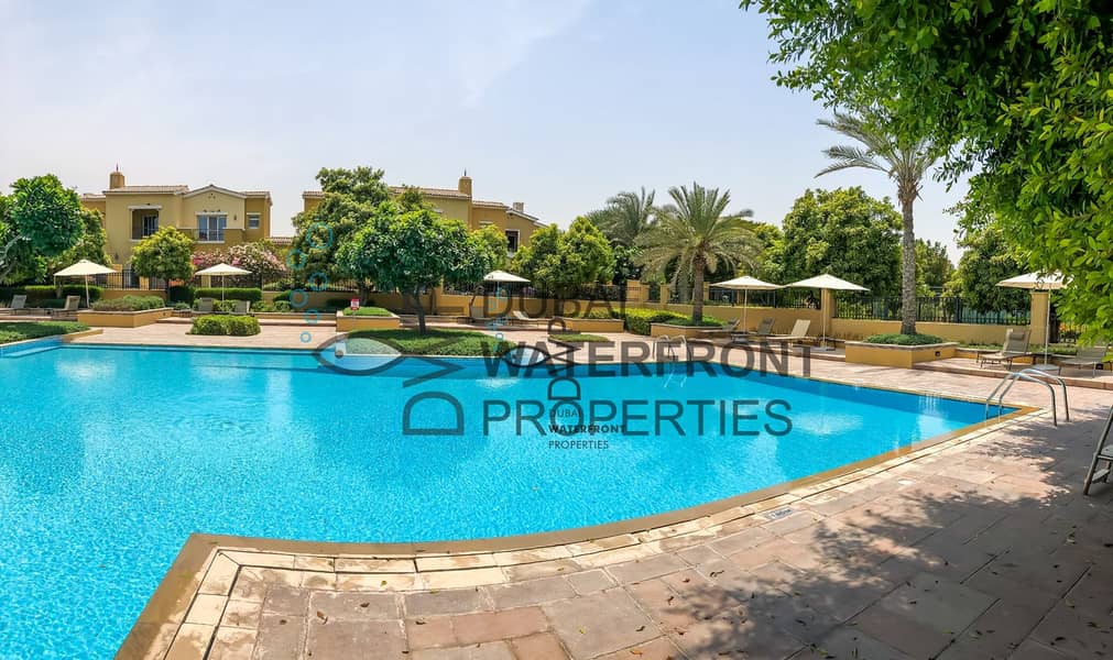 21 2 Bedroom Villa with private garden | Newly refurbished Full 5* Maintenance Package inclusive in Rent!