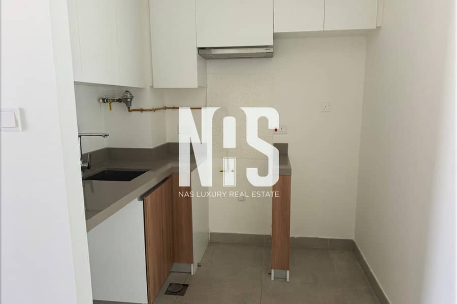 2BR Townhouse in Al Ghadeer | Ideal Location