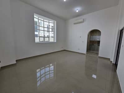 Studio for Rent in Madinat Al Riyadh, Abu Dhabi - ٢٠٢٥٠٣٠٩_١٣١٠٢٦. jpg