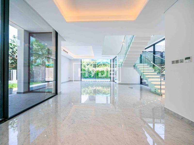 位于巴拉瑞,乔里希亚I期别墅区 5 卧室的别墅 14350000 AED - 11873480 位于巴拉瑞,乔里希亚I期别墅区 5 卧室的别墅 14350000 AED - 11873480