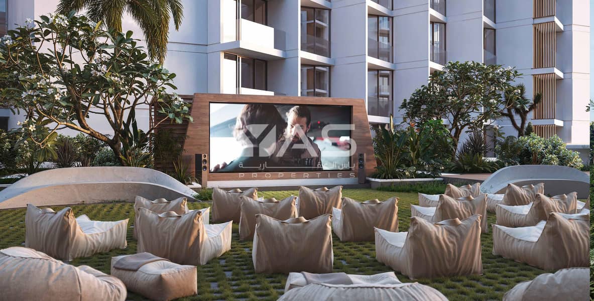 14 Outdoor Cinema. jpg