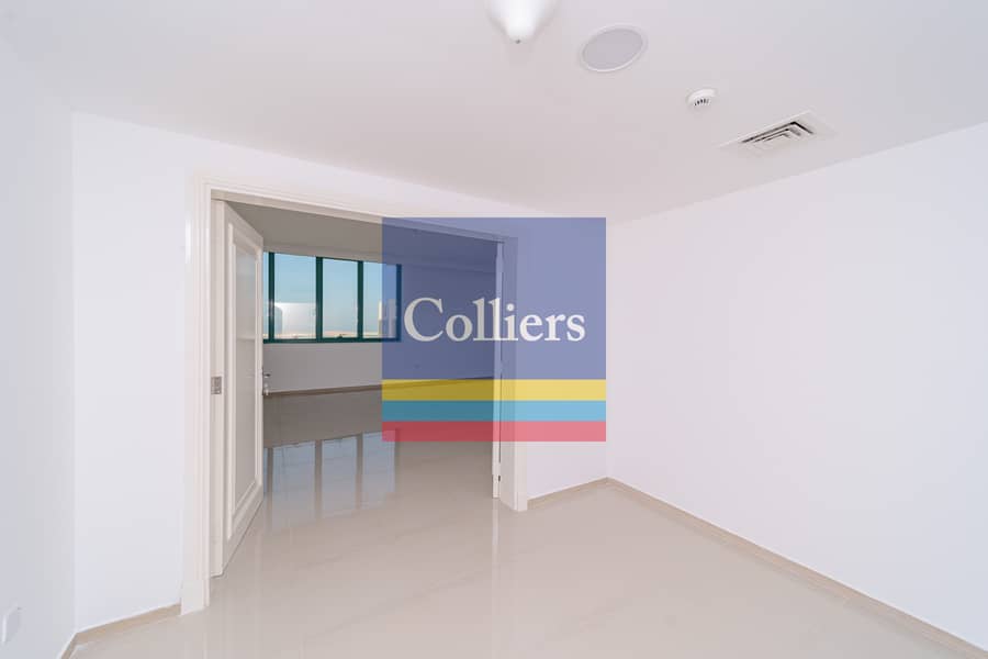 3 Colliers- Aryam Tower_1703-2. jpg